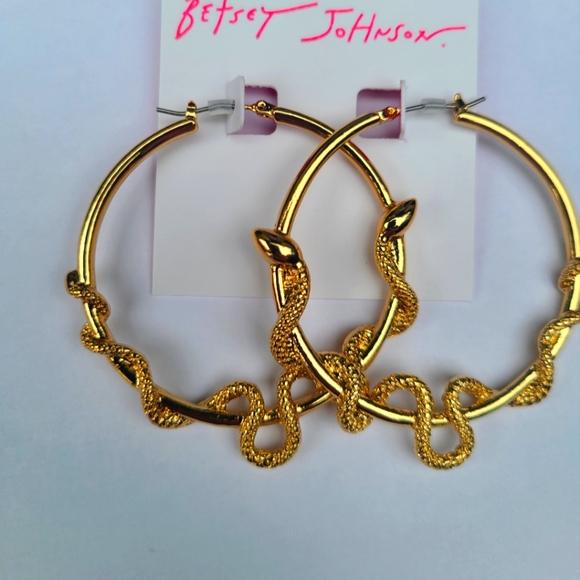 Betsey Johnson Jewelry - Betsey Johson Slithering Snake Gold Earrings